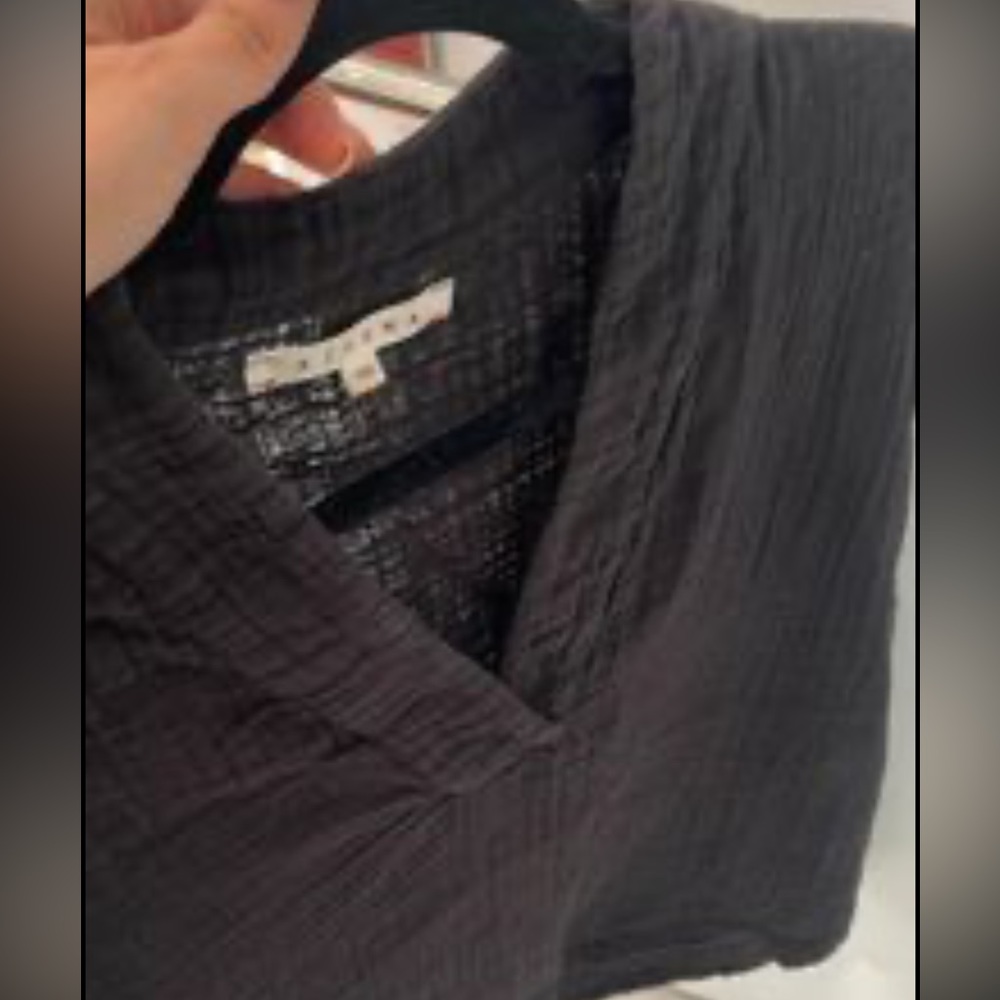 Xirena Black Top Short Sleeve Solid Black XS